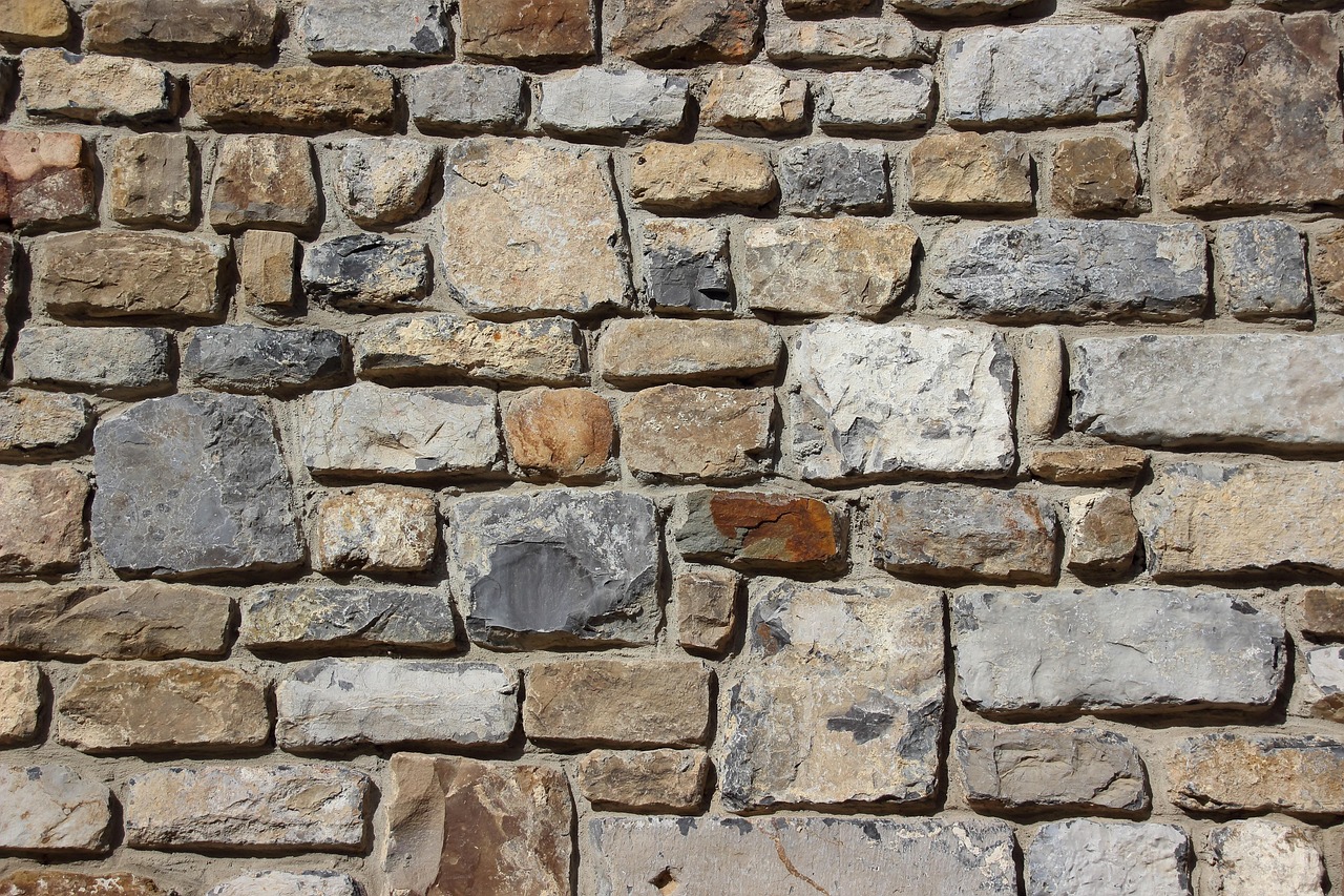 Living Walls: Designing Buildings That Adapt Their Own Skin