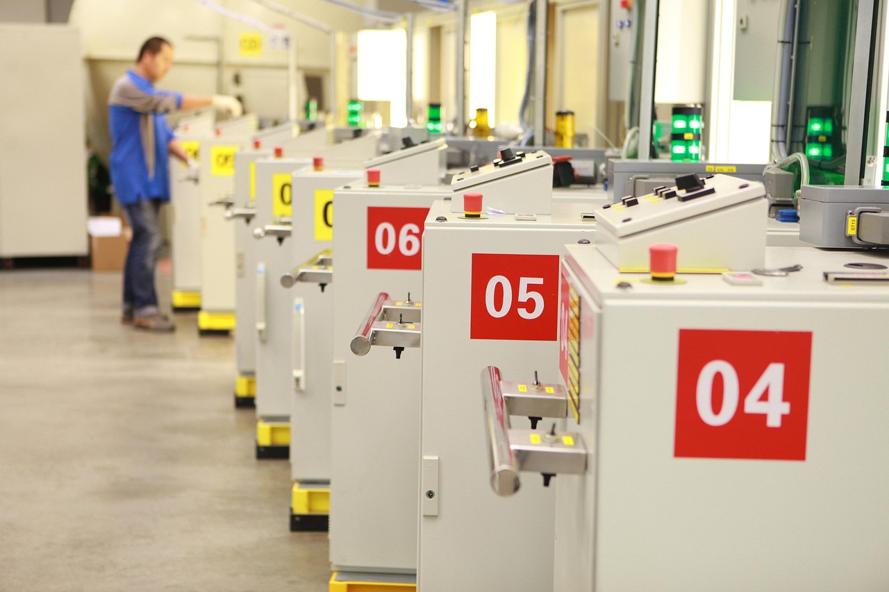 The Factory's Crystal Ball: How Smart Interfaces Know What You Need Next